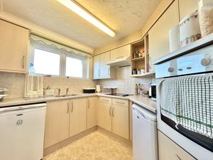 Photo 8- click for photo gallery